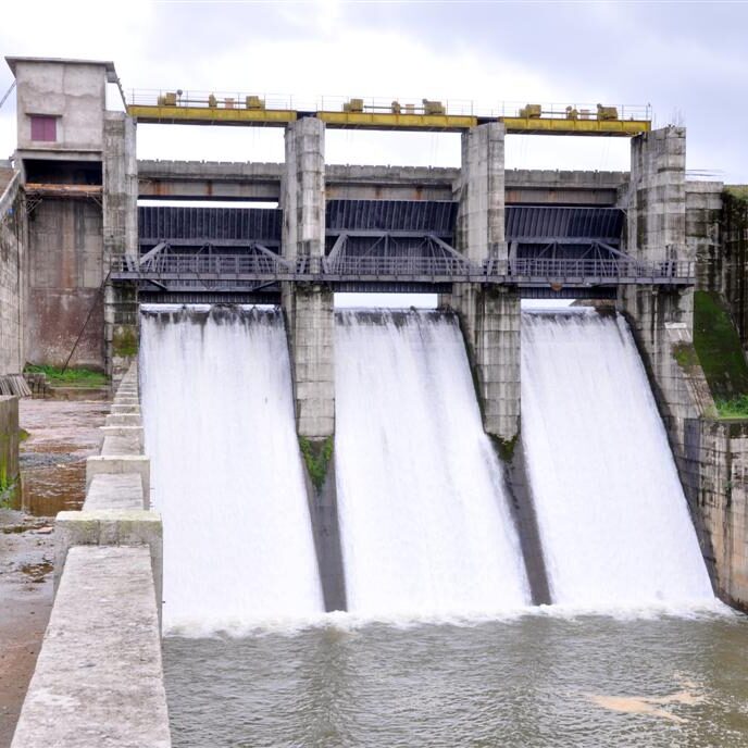 Karapuzha-Dam